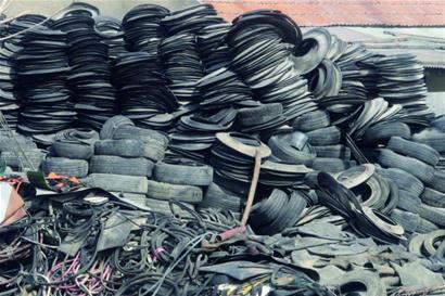 轮胎翻新成潜规则 轮胎翻新成潜规则