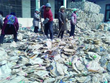 “前世”农药瓶“今生”食品袋