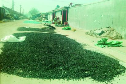 “前世”农药瓶“今生”食品袋