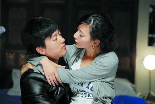 做派大胆女星：张柏芝调戏撒贝宁 ELLA强吻余文乐