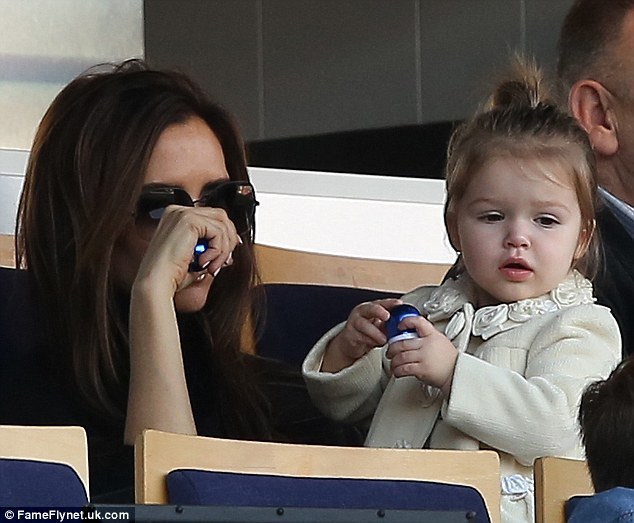 辣妹全家出动观法甲