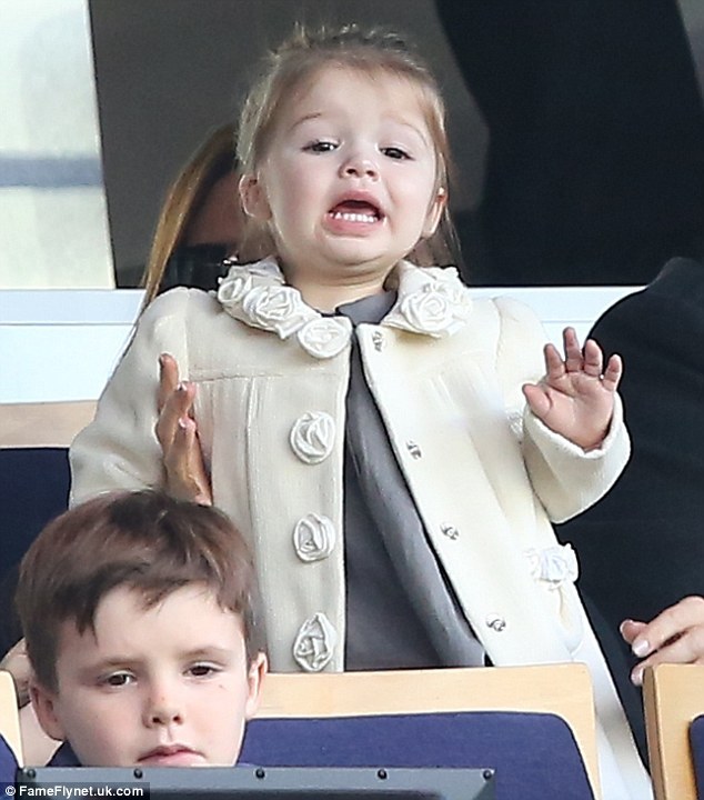 辣妹全家出动观法甲