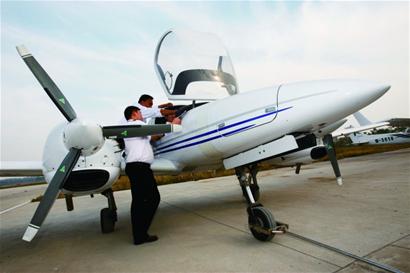 想冲上云霄?自掏学费80万 想冲上云霄?自掏学费80万