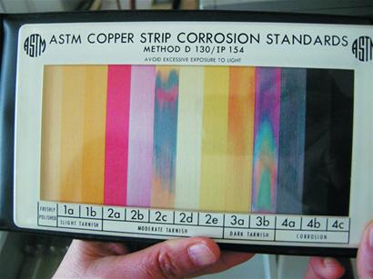 油进“炼丹炉”7分钟“现原形” 油进“炼丹炉”7分钟“现原形”