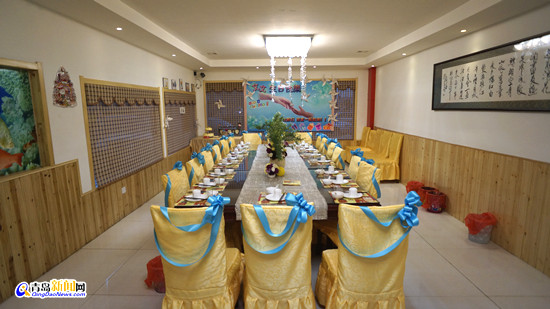 孝女文文过生日 水饺工零钱哥送惊喜