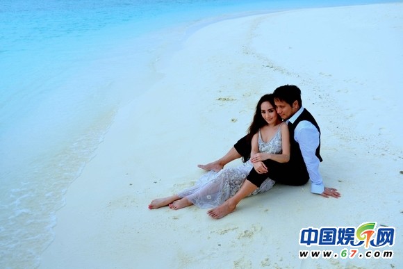 关颖婚纱照曝光