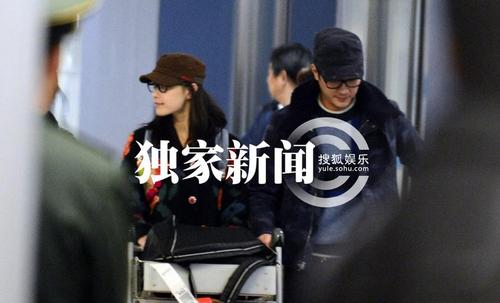 追星：冯绍峰倪妮Vs杨幂获刘恺威比晒幸福 刘亦菲清纯似中学生