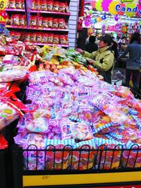 别再让“彩妆”食品“铝”伤孩子 别再让“彩妆”食品“铝”伤孩子