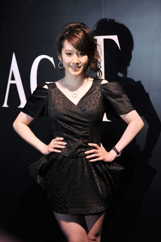 女星借精生子事件：日女星曾向郭富城借精 被天王拒绝