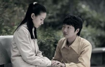 网曝董洁曾交法国二婚男友 清纯女星情路混乱