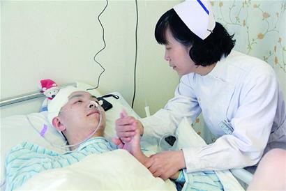 一声声乳名 唤醒“植物儿”