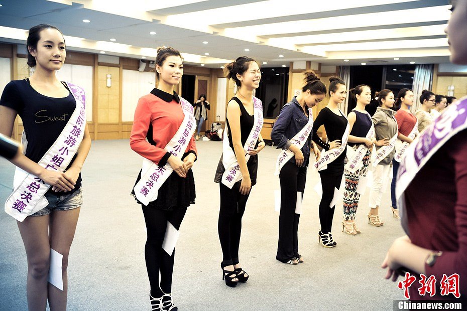 2013国际旅游小姐特训营美丽蜕变