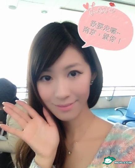 非诚勿扰空姐吴子恩生活照