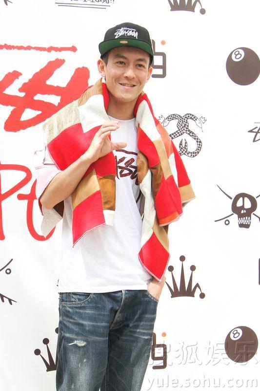 陈冠希台湾小女友