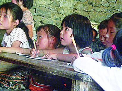 石大90后男生打工凑钱回乡建小学 已组织10地志愿者