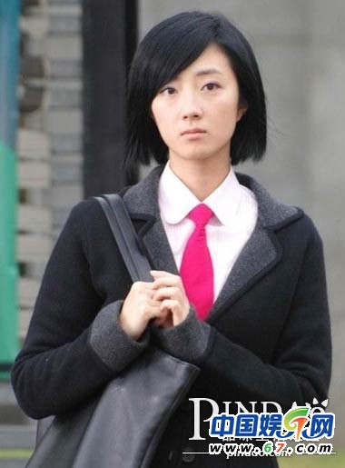 盘点中外女星影视剧学生装 何洁张柏芝张韶涵惊艳抢镜