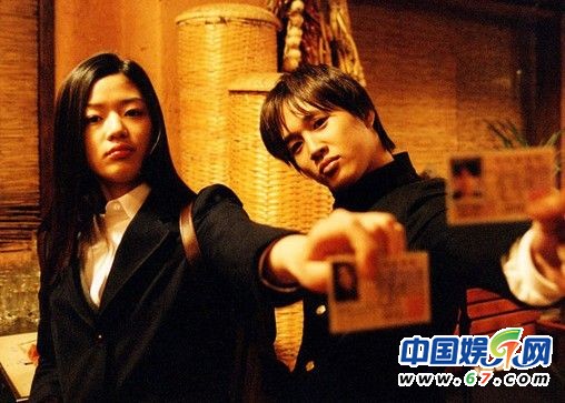 盘点中外女星影视剧学生装 何洁张柏芝张韶涵惊艳抢镜