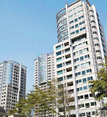 台北帝宝如今市价140，000元／平方米总价 1亿5000万人民币