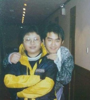 传说中的韩红和男友