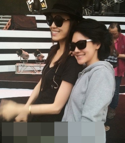 还原一个真实的明星 谁最会卖萌