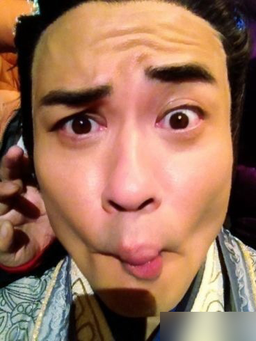 还原一个真实的明星 谁最会卖萌