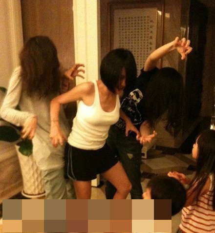 还原一个真实的明星 谁最会卖萌