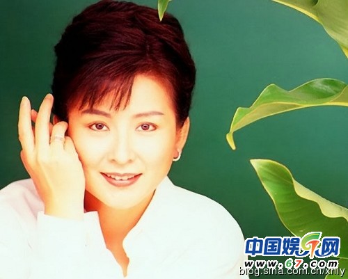 揭10大明星巅峰时期失踪之谜 孟庭苇惹怒老板阿杜咳血