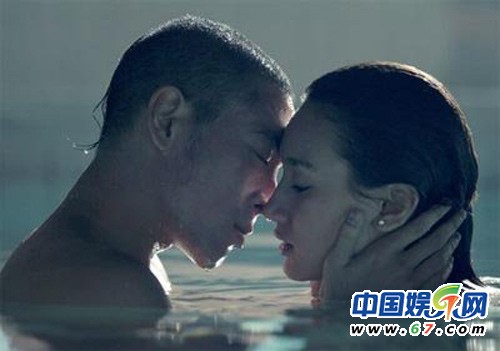 影视剧水中唯美激情戏