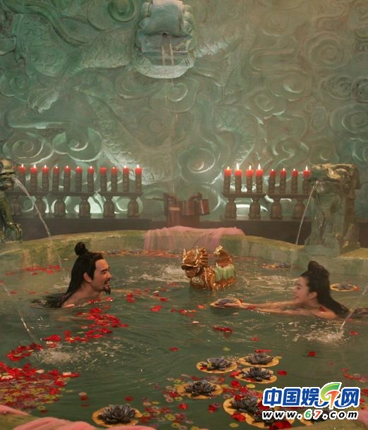 影视剧水中唯美激情戏