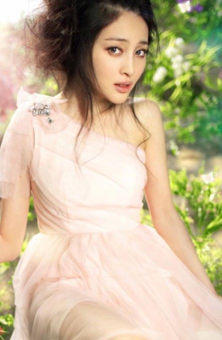 明星裸戏不同后果：甘婷婷一夜成名 温碧霞后悔至今