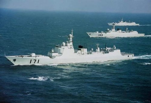 海军舰队远洋训练。