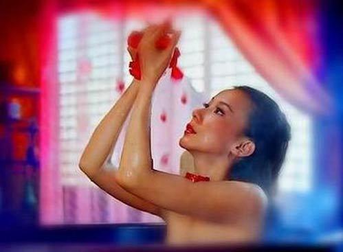  韩版《甄嬛传》裸露尺度惹争议 女星大尺度裸戏PK