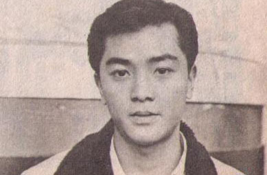 明星罕见青涩旧照 你认识吗？