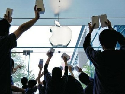 苹果被央视曝光仍拒道歉 采访团记者称很失望