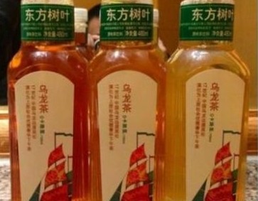 农夫山泉称茶色不同系氧化反应 消费者不买账