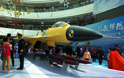 海军大校现场讲解军事 海军大校现场讲解军事