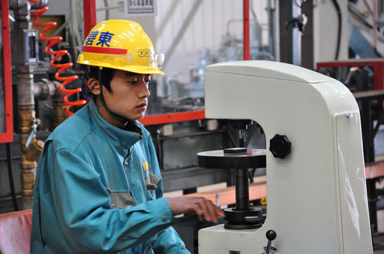 日本东碧项目落户青岛 生产履带投资300亿日元