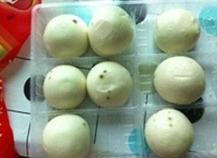 三全豆沙包出厂1个月发霉 回应称质量没问题