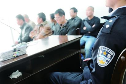 民间借贷多为骗局 市民为蝇头小利家破人亡