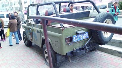 “霸道僵尸车”仍横“尸”街头