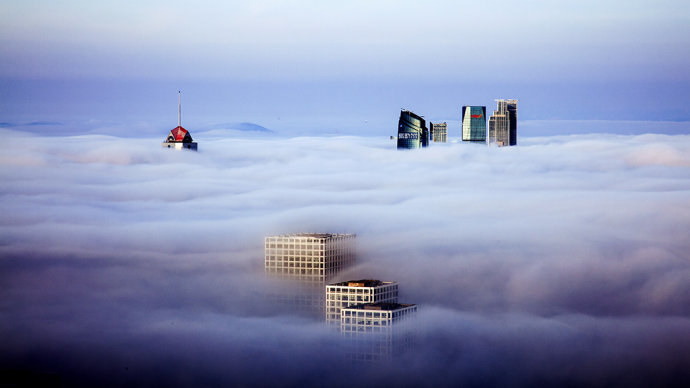 层雾之上 别样青岛
