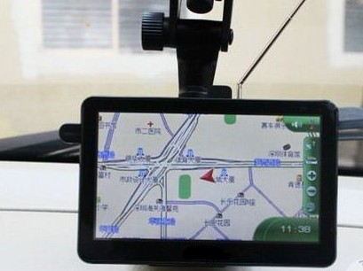 近三成导航定位指瞎指道 一二百元产品多盗版