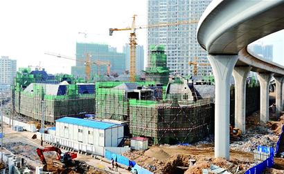 小港湾新街里项目主体封顶 闪现老青岛光影