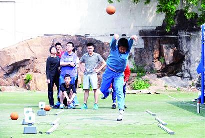 体育中考实行电子仪器测试 成绩自动存储 体育中考实行电子仪器测试 成绩自动存储