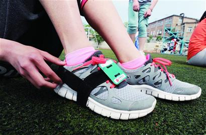 体育中考实行电子仪器测试 成绩自动存储 体育中考实行电子仪器测试 成绩自动存储