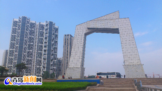 书法广场赏李白墨迹 临沂亮出城市名片(图)