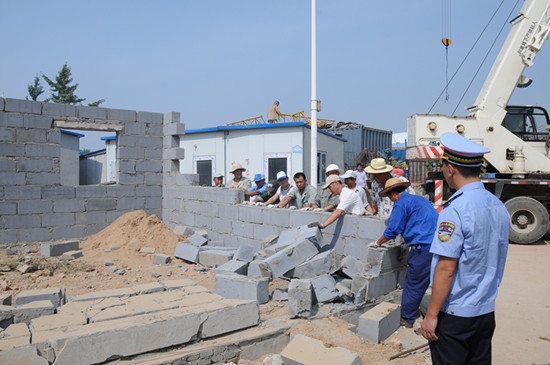 青岛国际创新园8处违章建筑被拆 面积达400平 青岛国际创新园8处违章建筑被拆 面积达400平