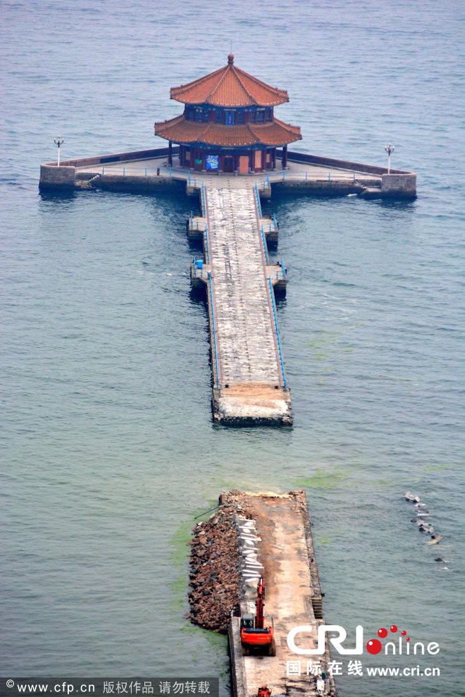 青岛栈桥塌陷半年后桥身合龙 青岛栈桥塌陷半年后桥身合龙