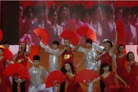 感动青岛退伍兵 请救救我的唇裂女儿 感动青岛退伍兵 请救救我的唇裂女儿