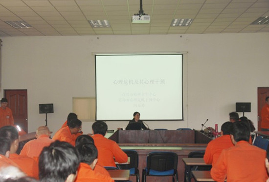 最新:专家对36名爆炸目击者进行心理危机干预